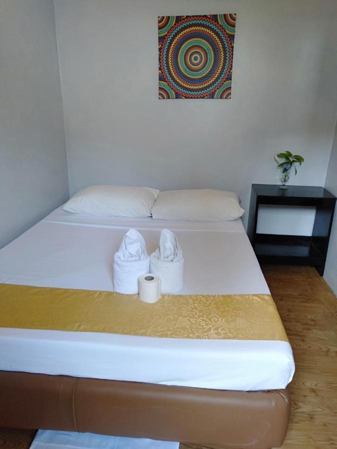 Residencia Katrina Bed And Breakfast El Nido Ngoại thất bức ảnh